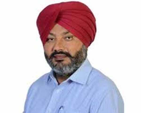 आप सीएम पद की दौड़ में भगवंत मान को टक्कर दे रहे हैं हरपाल सिंह चीमा आप सीएम पद की दौड़ में भगवंत मान को टक्कर दे रहे हैं हरपाल सिंह चीमा